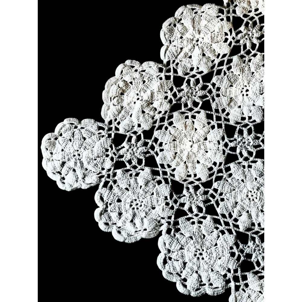 Hand Crocheted Tablecloth With Floral Medallions & Scalloped Edges 55.25" x 49"